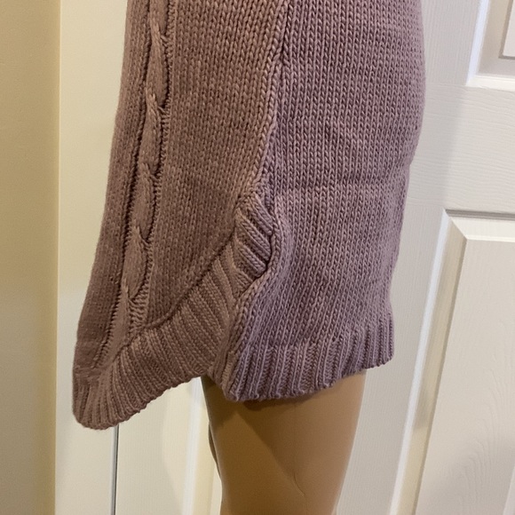 Venus Sweater Dress - Picture 5 of 7